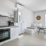 Villa Momi Homes *