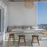Momi Homes