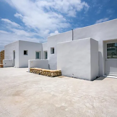 Momi Homes